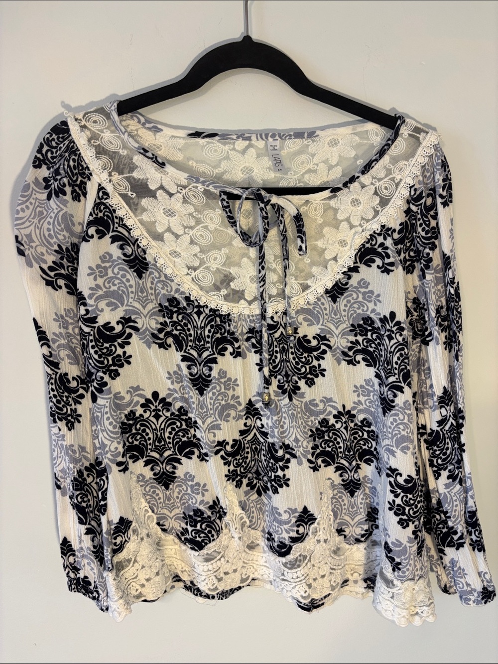 Lapis Black & White Lace-Trim Tie-Neck Blouse